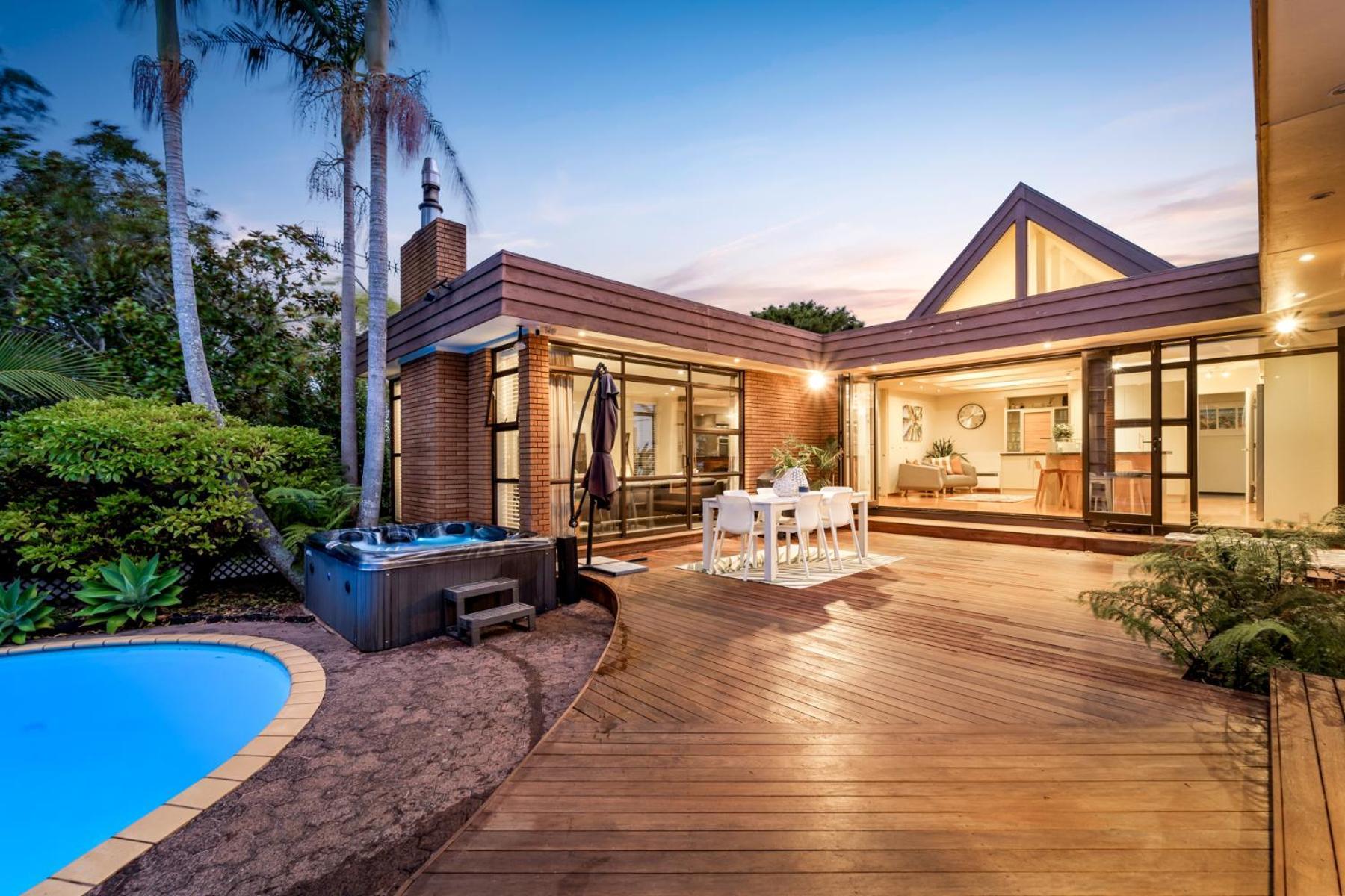 Entire House With Pool, Spa Auckland Esterno foto